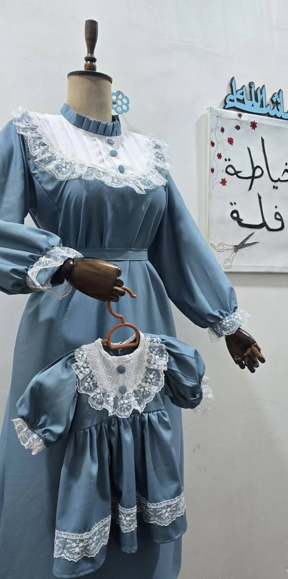 خياطي حسب الطلب 
#فستان_فيكتوري الام وبنتها😍🫰
💙💙


**إذا كنت صاحب هذا الإعلان وتريد حذفه لأي سبب، رجاءا أرسل رسالة إلى الدعم الفني**