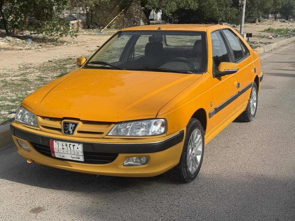 من رخصة المدير 
السلام عليكم 
بيجو بارص 21بيها جاملق الأيمن امبدل وشاصي الأيمن معدل وبيها تحولب كلش ناعم وبيها بارد قليل ولباقي مكفول السعر 58وبيها مجال ***********
