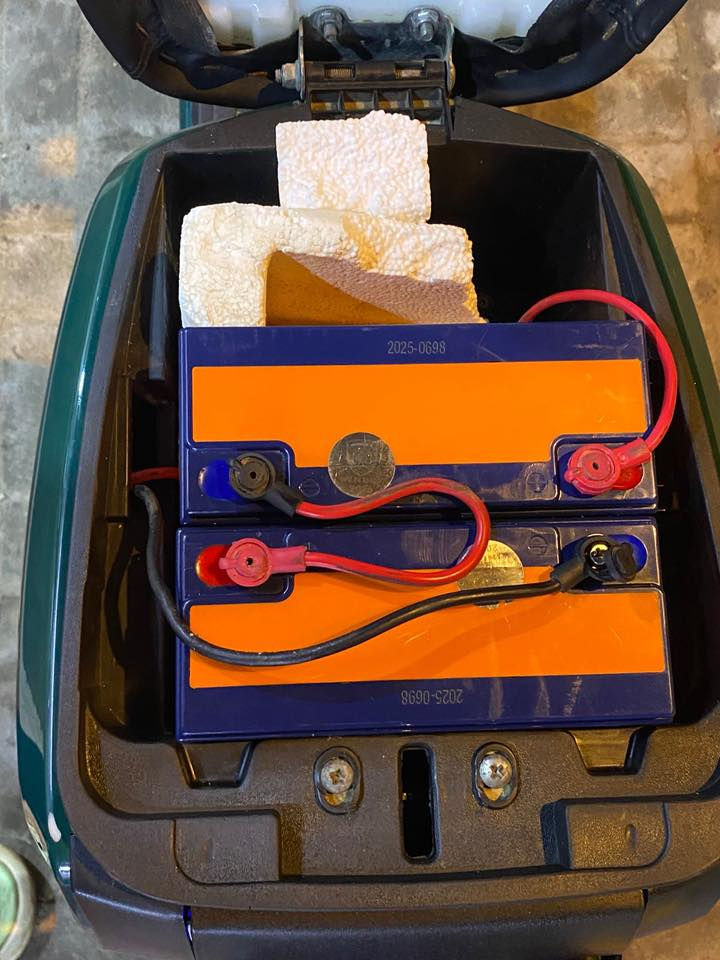 سلام عليكم
دراجه R9 للبيع
موديل 2025
بطاريات5 :32امبير 
سرعه 109 حقيقي 65
دراجه كفاله عامه بيها بس زلغ واحد بالصفحه نضيفه وبالحقيقه احلا من الصور السعر 430 وبيها مجال
العنوان بصره قبله حي المهندسين
للاستفسار ***********
