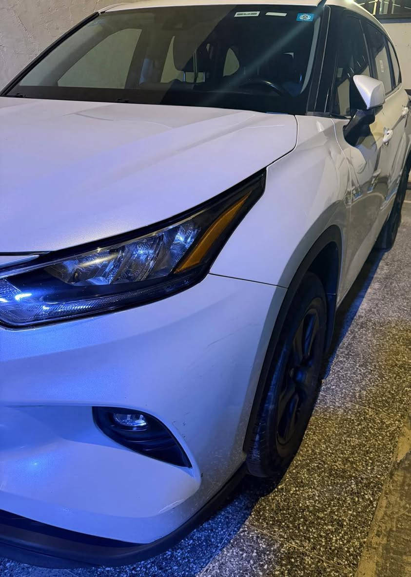 ‏بسم الله الرحمن الرحيم
هايلاندر خليجي٢٠٢٣ هايبرد ماشية (54)الف كيلومتر بيها بارد شبر باب السائق اللون ابيض لؤلؤي السيارة مغلفة PPF محرك اربعة سلندر ٢٥٠٠ هجين كرسي سائق كهرباء مقاعد ٧ راكب قماش رادار كاميرا ٣٦٠ تحديد مسار مانع تصادم هاند بريك كهرباء
مري كهرباء  لايت زينون+ LED
بك لايت لد بروجكتر زنون كشافات حساسات خلفية اريل نفكيتر
بصمة دخول ذكي تحكمات بالمقود
كاميرا خلفية دوارة+شاشة كبيرة
فحص انظمة السيارة حساس ضغط اطارات تبريد شاشة منفصل كروس سرعة نظام مانع انزلاق اشارة بالمرايا الجانبي شاشة اندرويد حساسات تطعيم الدواخل المنيوم+لد داخلي جميع الابواب السيارة رقم بغداد وجاهزة  تحويل ثاني يوم السعر (٣٢٦٠٠$) الف دولار مجالها بسيط جدا. للاتصال على الرقم *********** 
ابو مصطفى 
اني مكلف بل نشر اتصل عله رقم صاحب السياره
