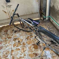 بايسكل سباقات كوري مستخدم شهر ونص ولونه رصاصي وبنفسجي وموجود تسريع وتب...