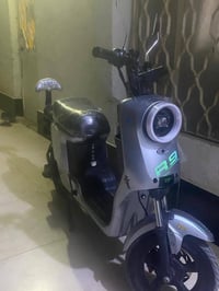 دراجه شحن ار (9 /مديل 2025 للبيع رقم صاحب الدراجه/07710082425