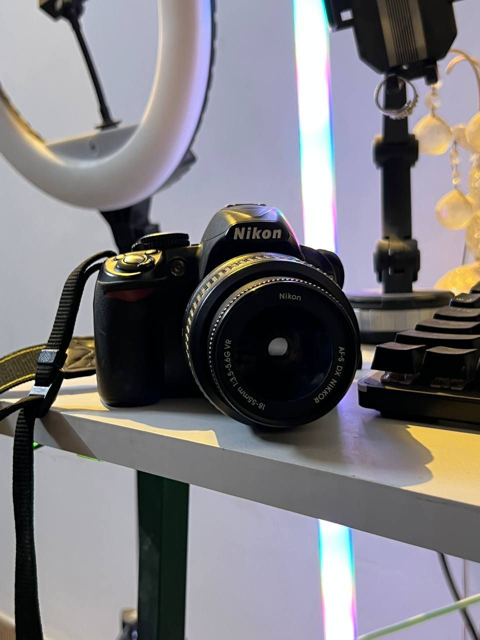 كامرة نيكون 3100d نظيفة
عدستها الأصلية + بطاريه+شاحنه سعرها219 
مكاني نجف 
*********** واتساب
