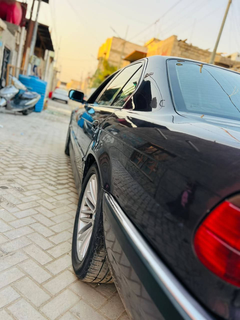 السلام عليكم خفاش البيع سياره جاهز من كلش موديل 96العنوان البصره السعر 90 
رقم تصل ***********
