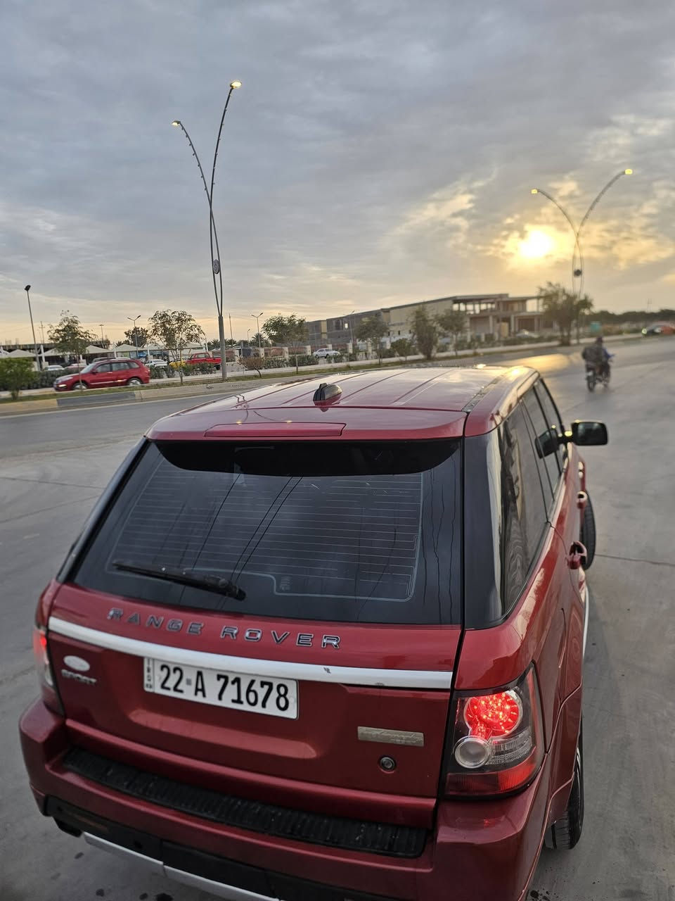 رانج ٢٠٠٨ محدث ٢٠١٣  رقم اربيل تريد تحويل تريد وكاله سياره حيل حلوه نضيفه بيه قطعتين رش  فقط  ودعاميات اثر تحديث همات مصبوغات سياره جهازه فول واحد عله واحد سياره وين ميعجبك اطلع بيه كلشي شغال بيه مابيه اي نقص  سياره مكانخ واسط مركز محافظه السعر ٩٥ بيع مستعجل بيه مجال قليل  للاستفسار اتصل ***********
