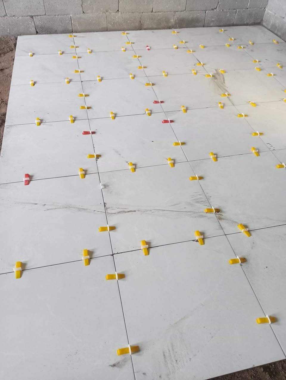 باسم الكريطي لكافة انواع السيراميك ولبورسلين ولكاشي 
***********
