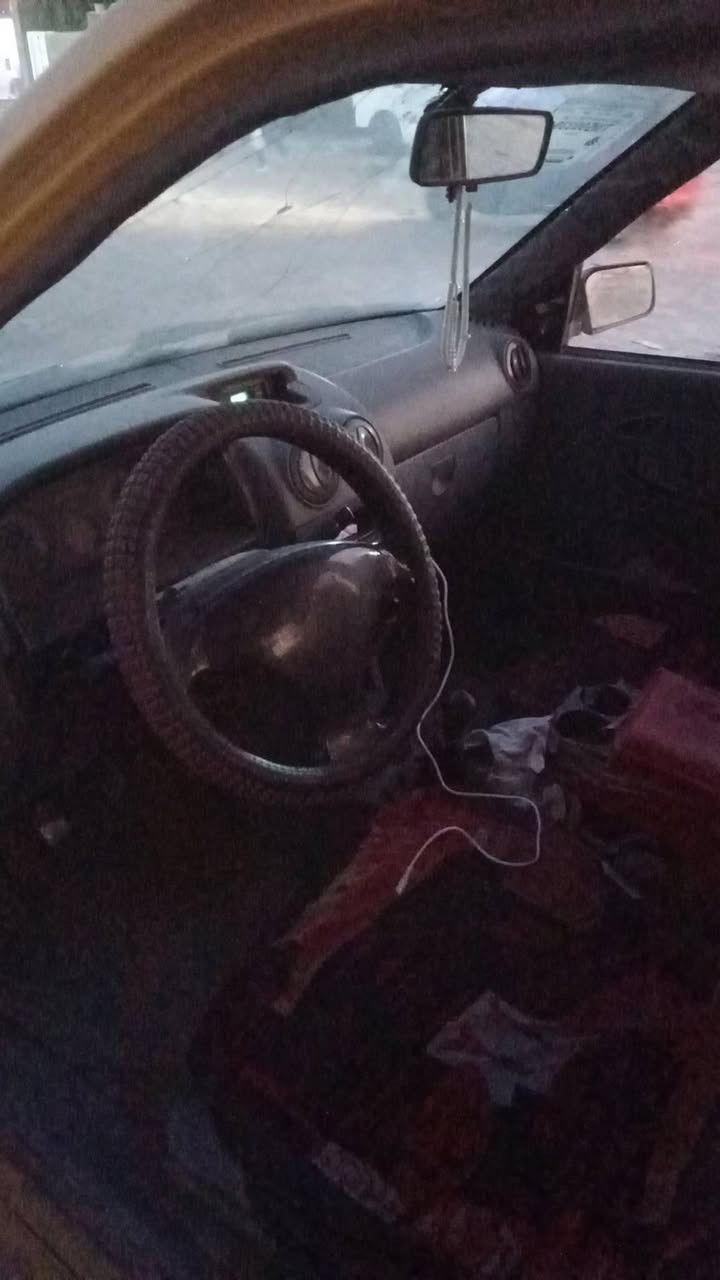 سلام عليكم سايبه موديل 2012 للبيع رقم احمر راعيها موجود بس ماوصله عندي رقم تليفونه ابيع كوم حديد اتكفل سرقه و عشاير سياره شغاله وتمشي كهربئيات كلها شغاله صدرها حلو عوزها شويه ترتيب اريدها  ب9 ورقات و بيها مجال قليل مكاني بغداد الحبيبيه رقم تليفوني ***********
