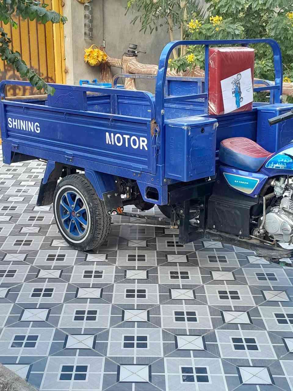 سلام عليكم ستوته اللبيع نوعه جمره فحل دراجه مامفتوحه شرط بس كلجات امبدل تايرات جوبلس كهربايات كله شغاله نكره سلف مديله ٢٣ اوراق كامله الشراي يجي خاص رقم مبايلي ***********
