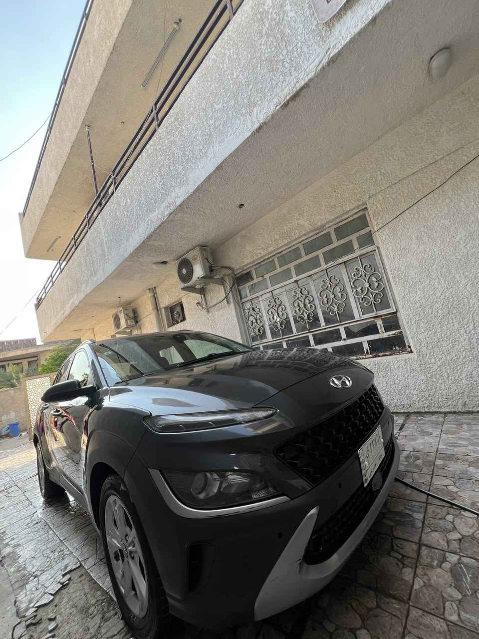 HYUNDI KONA 2022
وارد امريكي حادث جاملغ وبنيد ايرباك ستيرن راجع سستم السونار مرفق ويا الصور 
بصمه 
شاشه 
رادار
توقف ذاتي +تحكم ستيرن + ٣ وضعيات قياده 
AWD
وباقي مواصفاتها المعروفه 
السعر ١٣٤ وبيها مجال بسيط 
مكاني بغداد الاعظميه 
***********
