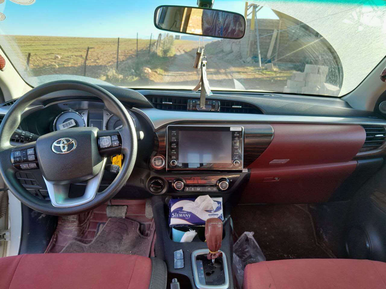 تۆیۆتا هایلۆکس 2021 گێر ئۆتۆماتیک دەبڵ اکسل 
 سفری شەریگەی ساز
تەنها 70هەزار کم رۆشتووە  
ســــــــعــــــــر 315مەعمەلەیکی کەم
فول فول جوانکاریە باڵی سەرسنوق +
 هۆک دواوە + بۆڕی پیشەوە 
+ ناو کەحی + بەرگە کوشن 
نوکە دەرزی پیوەنیە دەحامی بۆ دەحامی بەشەرت
 + بەسمە+ نیزام ئیکۆ و پاوەر +
 +  قوفڵ ئەکسل + کوشن سارد و گەرم 
 +  لەو مواسەفاتەنە تیایە ماڵی دۆستە 
ڕەقەم سلێمانی

ژمارەی مۆبایل***********
*********** شمشمل, السليمانية
