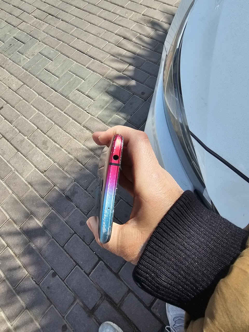 Reda magic 5S
شاشەی ١٤٤hz
ڕام 12
زاکیرە 128
بۆ PUBG 90fps
فول فولە بۆیاری ئەمە وەک ڕید ماجیکە تازەکان نیە کامێرای زۆر شازە بەتایبەت سیڵفی 
تەنها درزی شاشەی هەیە 
نرخی 200 هەزار و تۆزیک مەجال 
WhatsApp ***********
Viber  *********** السليمانية, العراق
