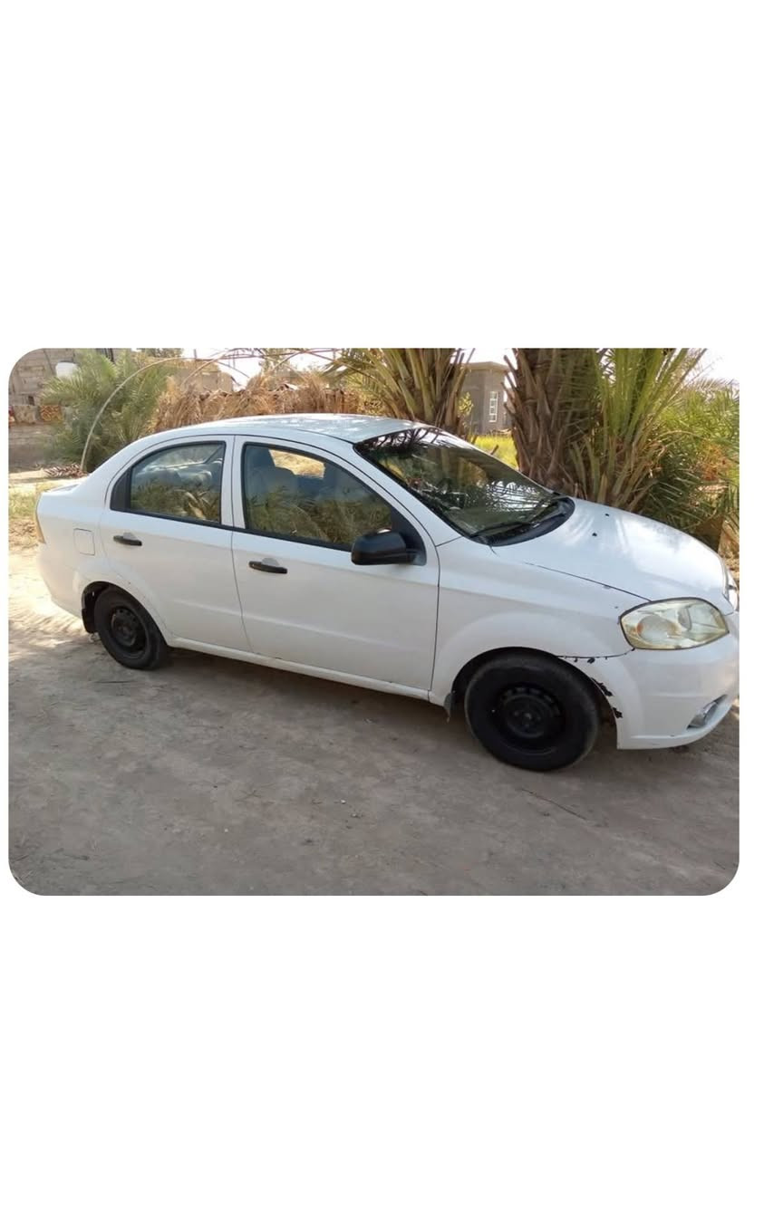 السلام عليكم
افيو ٢٠١٣ رقم مثنئ سنويه ل ٢٧ باسمي
 مكينه مسكر كير عادي
سعر ٥٧ بيها مجال بسيط
***********
