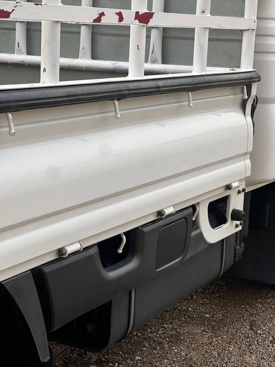 ‏سلام عليكم 
‏كيا مسكر موديل 19 
‏ السيارة باسمي تحويل ثاني يوم 
‏بدون حجر العنوان بغداد ***********
