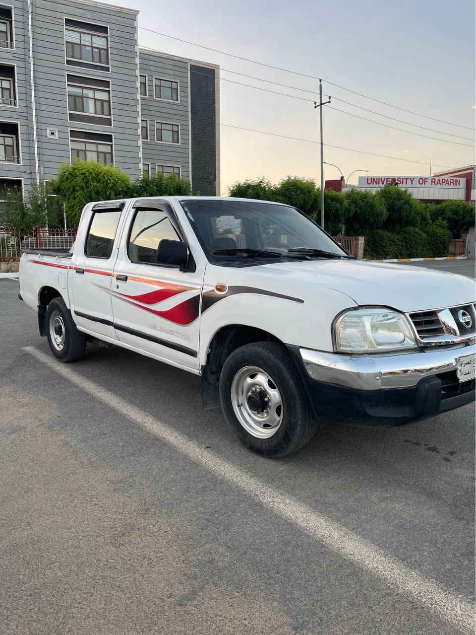 ***********_***********
نیسان مۆدێل ٢٠٠٨ ، مەکینە بەخ  ، ناو سور ، جام کارەبای ،  داخل بووی دوبەیە و لێزەرە ، دەبل گێچ و دەبڵ چەکمەجە ، دەحم و لێدراو و وەەرگەراوی نیە لەسەر دەقی شەریکە ماوەتەوە ، گێڕ و مەکینە و ئەکسلی بە شەرت ، توند و تۆڵی بەشەرت ، کەفالەتی مەدەنی و  حەرامی بەشەرت  ،سەیارەکە لە جوانی و پاکیدا نمونەیە نرخی ٥٩ گەلاو معامەلە  ، تکایە تەنها بۆ فرۆشتنە و  سەودامان نییە 
***********—*********** رانية, السليمانية
