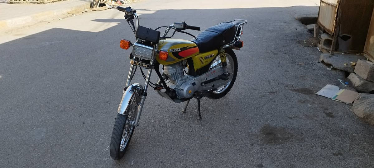 نامه موديل 2022 أوراق اصولي
أوراقها كامله لترقيم
مكفوله كهربائيات كلها شغاله
سعر 850 وبيها مجال قليل 
مكان ذي قار قضاء دوايه
***********
