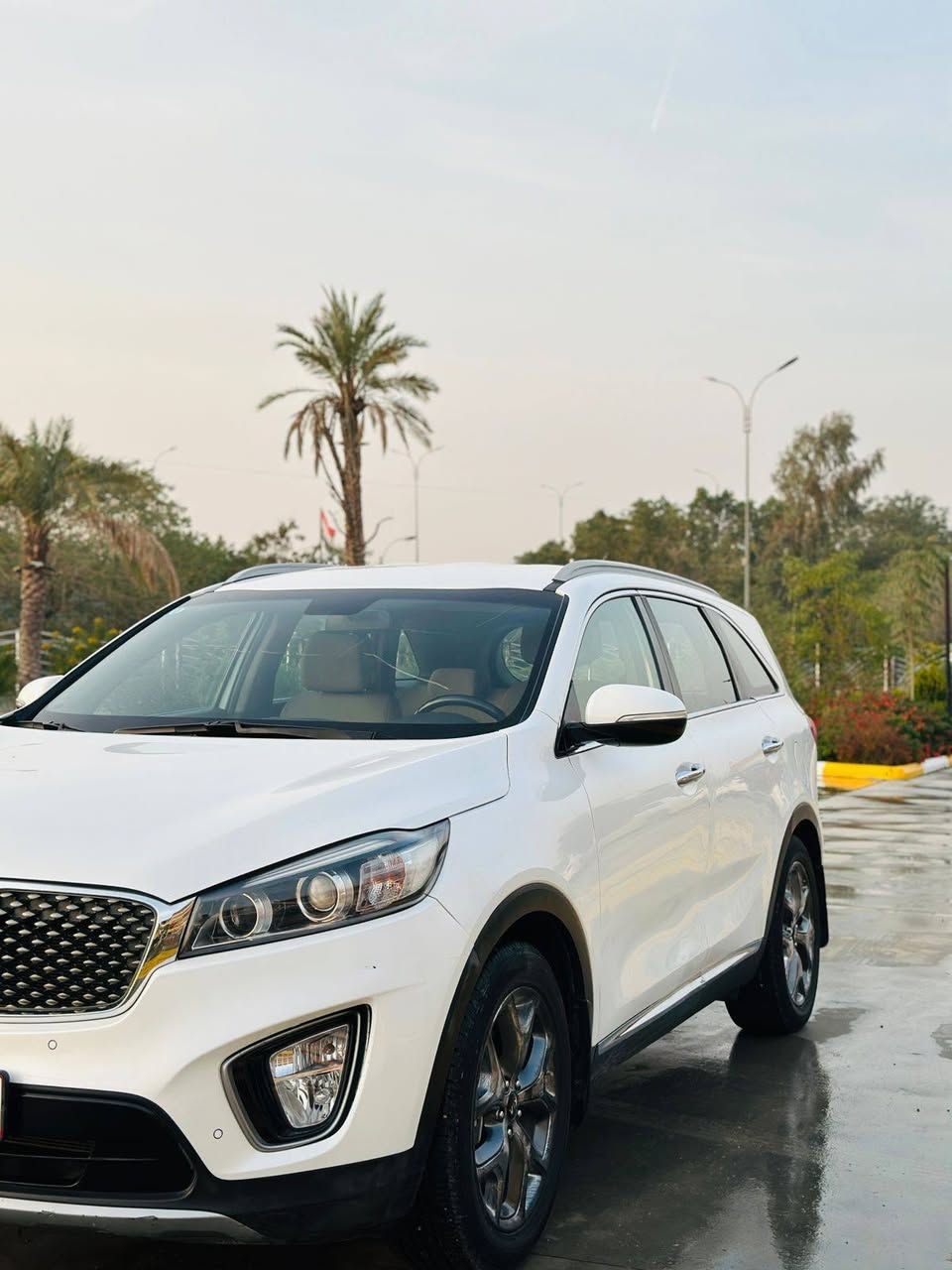 السلام عليكم 
سورنتو 2016 خليجي v6
محرك وكير كله مكفول 
ماشيه 115 ألف 
مواصفات النص فول 
بصمه واشاير بالمري 
واشارة ترحيب وبقية المواصفات المعروفه
السونار مرفق بالمنشور 
*********** للاستفسار 
السعر 202 $ وبيها مجال بسيط 
مكانها ديالى ـ بعقوبة
