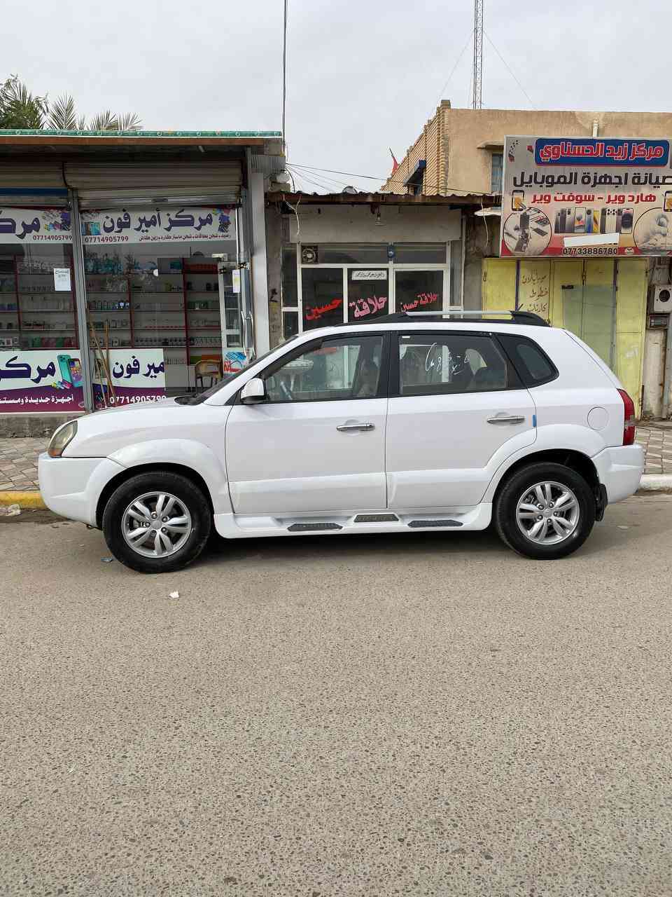 هونداي توكسان للبيع...
السياره وارد خليجي ومواصفات الخليجي معروفه 
السياره نظيفه بمعنى الكلمه متعوب عليه ما ناقصه اي شي 
***********
***********
