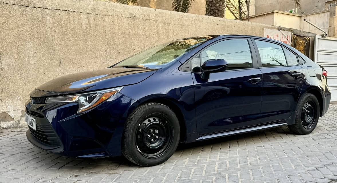 السلام عليكم متوفر بيع ومراوس تويوتا كورلا LE 2023 امريكي ضرر بسيط فقط بنيد مبدل جميع الايرباكات سليمة وبيها صبغ بقبغ صندوق يم رقم شي بسيط رقم اربيل بسمي ترقيم جديد ومكانها بغداد 
ماشية 14 الف 
***********
‪***********

‬
