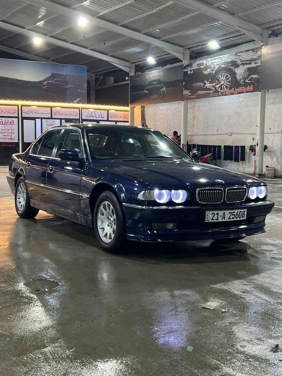 بي ام خفاش 728 6 سلندر موديل 1998 محدث بجم 2000 كامله كله جديد صبغه جديد عام بأسمي رقم سليمانيه تحويل ثاني يوم او وكاله 
عنواني ناصريه 
سعرها 100 وبيها مجال 
***********
