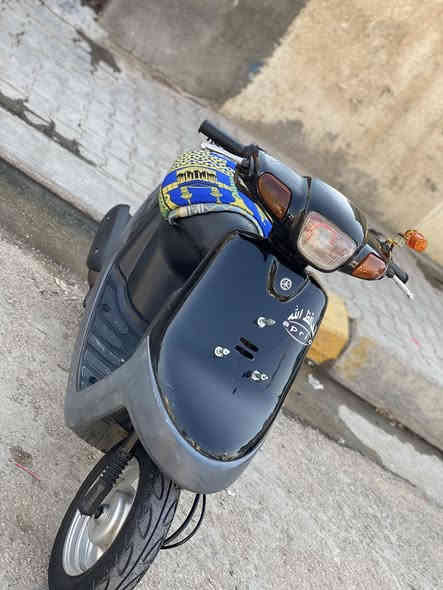 السلام عليكم دراجه بطه زيرو ما ماشيه بعده بل كارتون دراجه نكره سلف كهرباءياته كله شغاله دراجه ما بيه اي شي مبدل درتجه ما مفتوحه السعر ٧٥٠ الف مكاني كربلاء حي النصر ١٤ للستفسار ***********
