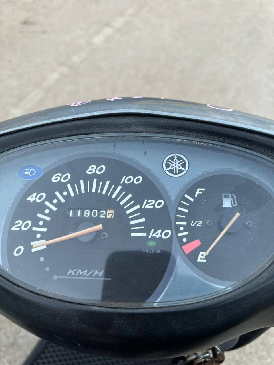 سلام عليكم دراجه بريز مال رمبه مكينه بلاديه ما مفتوحه نكره سلف لا تخبر لا تنقيص ماشيه 11الف كيج بانزين شغال اشاير شغال كيج سرعه شغال كفرات بلادي ختم واحد طسه ناعمه بيه دمام دراجه كله بلاديه عنوان الشعب شارع الصحه سعر خاص *********** اوراق كامله مال رمبه
