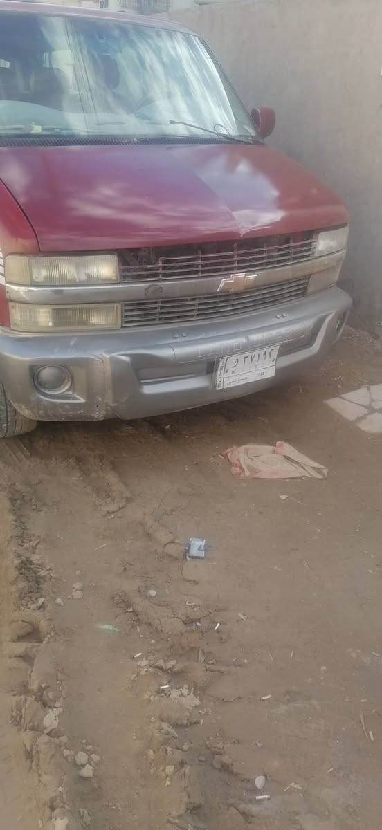 السلام عليكم سياره فان استرو موديل ٩٧ جاهزه من كلشي رقم بغداد ألماني مشروع وطني السعر٣٨ وبيه مجال وذا مراوس اراوس العنوان الناصريه مركز رقمي ***********
