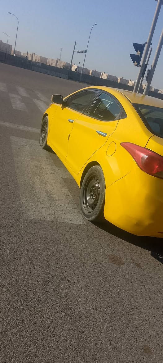 السلام عليكم النترا يا موديل 12 كفاله عامه حادثه حالوب بالقمر فقط رقمه بغداد باسمي مكان سياره ناحيه الوحده قرب بسمايه سعر 87قفل ***********لثير ***********
