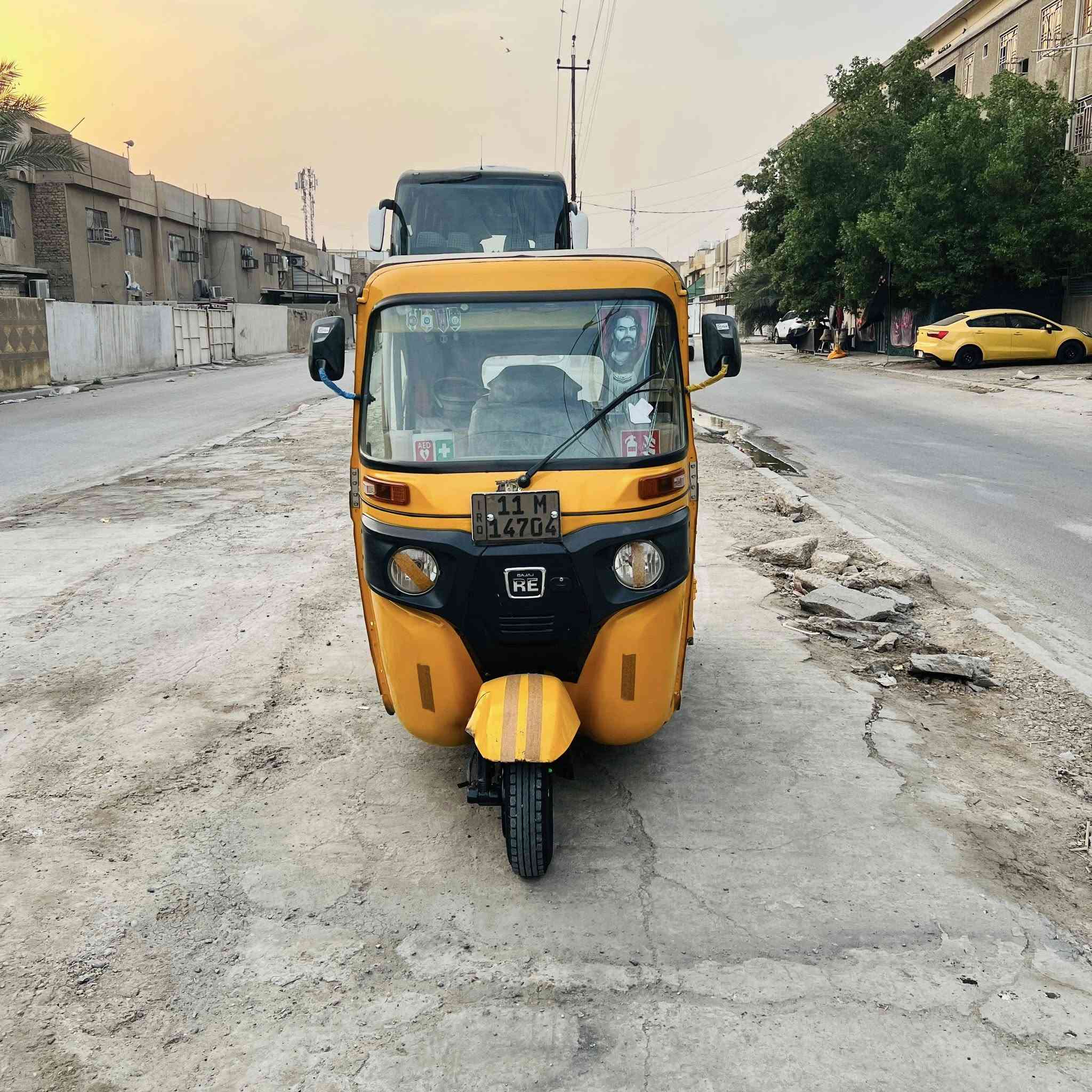 سلام عليكم مرخصت ابو الكروب المحترم  تكتك البيع مديل 2021/11/2 بيه ضربه بل غدومعمر بل صفحه مال اليمنه هم بيه ضربه مال حجز ومصلحه وجواه تخم تاير جبلي تكتك ماناقصه شي ومامتعوب من المحل البيت الله شاهد السعر خاص رقم التليفوني *********** متواجد عل واساب وعل شريحه العنوان بغداد العبيدي الراسه شارع عشرين @إشارة
