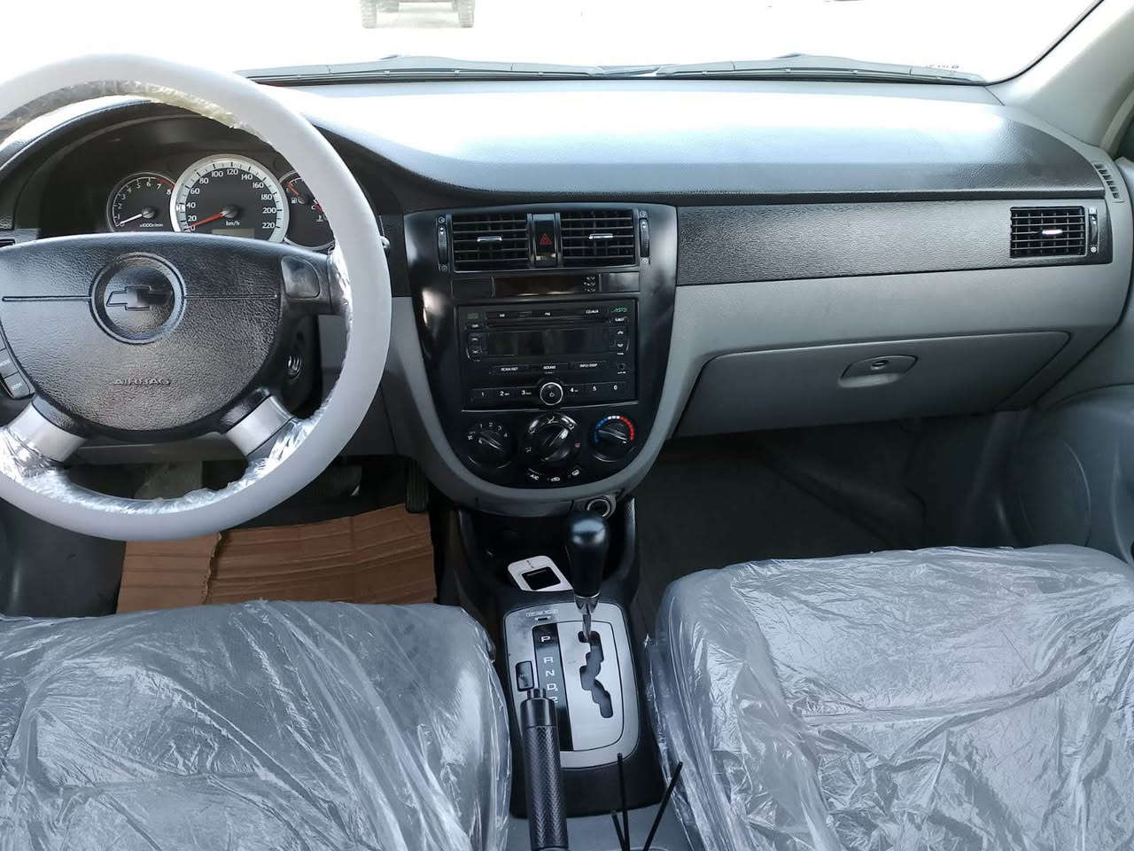 ئۆپترا مۆدێل 2012 ئۆتۆماتیک  گیرومەکینە بەشەرت نەکراوەتەوە چرکەی تییانییە تەقەو رەقەی نییە سپێری دانەبزیوە  یەک پارچەی بۆیاغە سەنەوی بەسەرچووە  سعری 87گەڵاو کەمێک مەجال  هی من نییە ژم خاوەنی *********** السليمانية, العراق
