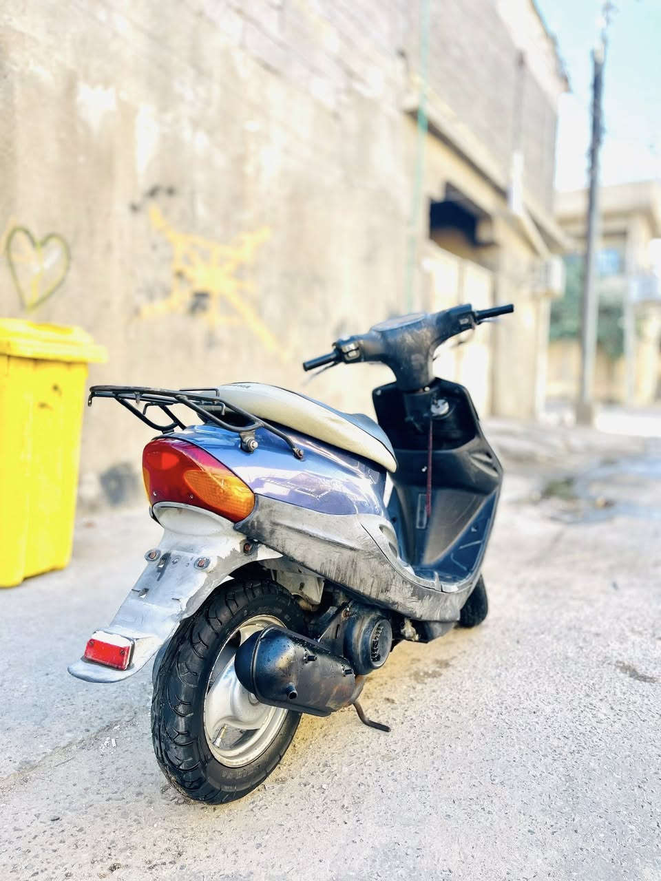 دراجة تسعة جديدة ، مال رمبة ،بعدهة بملاحهة ،  نضافة شوفت عينك جيس الدراجة كلش نضيفة كلهة كفالة من لمكينة ما مفتوحة بعدهة كلهة بلاد كفرات  ومكينة ناعمة خرسة عبالك شحن  مشيهة يخبل شلعتهة كلش حلوة دبلاتهة كلش حلوات بريكات ورة  ويلات كلش نضيفة  تايرات جدد قفال ستيرن قفال صندوك كاملة كهربائيات كلهة كاملة لايت امامي خلفي  اشاير كلشيي شغال سعرهة 300  قفلهة ما بيهة مجال لين مو فلوسهة  بس لين ما محتاجهة عجبك السعر راسل ما عجبك اطلع كبل مكاني البصره التحسينيه رقمي ***********
