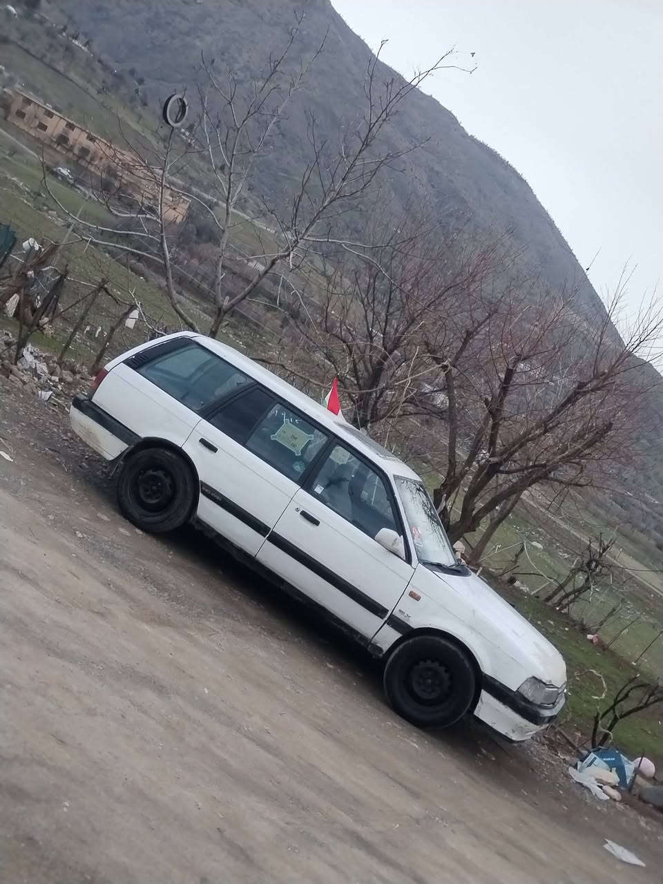 12 gala awa leati bashart makenae awrwpim sar xstwa  model 1992 bas geri 3 teanea nrx 12 gala     ***********
