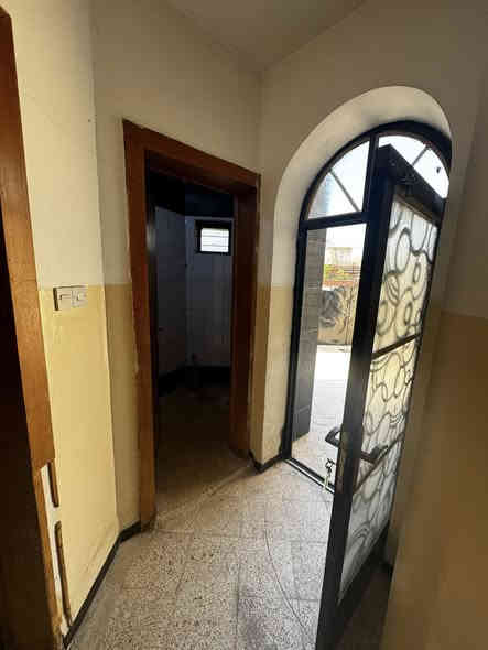 🏠 دار للايجار للايجار 

📍الموقع حي الوحدة 

المساحة 200 م 

الواجه 10❌20 

⬇️مكون من طابق واحد 

استقبال ومطبخ وهول وغرفة نوم واحدة وصحيات 

⬇️⬇️⬇️⬇️للاستفسار اتصل على الارقام ⬇️⬇️⬇️⬇️

👤فيس بوك #مكتب دلتا لتجارة العقارات 

☎️ كورك ***********

☎️ اسيا  ‭***********

📍باقي التفاصيل زورو مكتب دلتا لتجارة العقارات 

♦️سايدين الصديق  مقابل سنتر بغداد عمارة قاعة الخاتون للأعراس

⬇️ باقي العروض ومعرفة السعر 

داخل صفحة #مكتب_دلتا_لتجارة_العقارات
