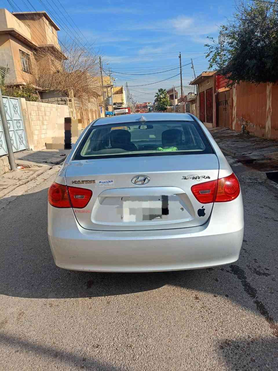 الانترا 2008 بدون ضرر
باسمي السيارة 
سيارة نضيفة ماشية 127 
السعر 124 ورقة وبيها مجال  بدون ضرر كاربون بانزين بيها انتصل عل *********** / ***********
