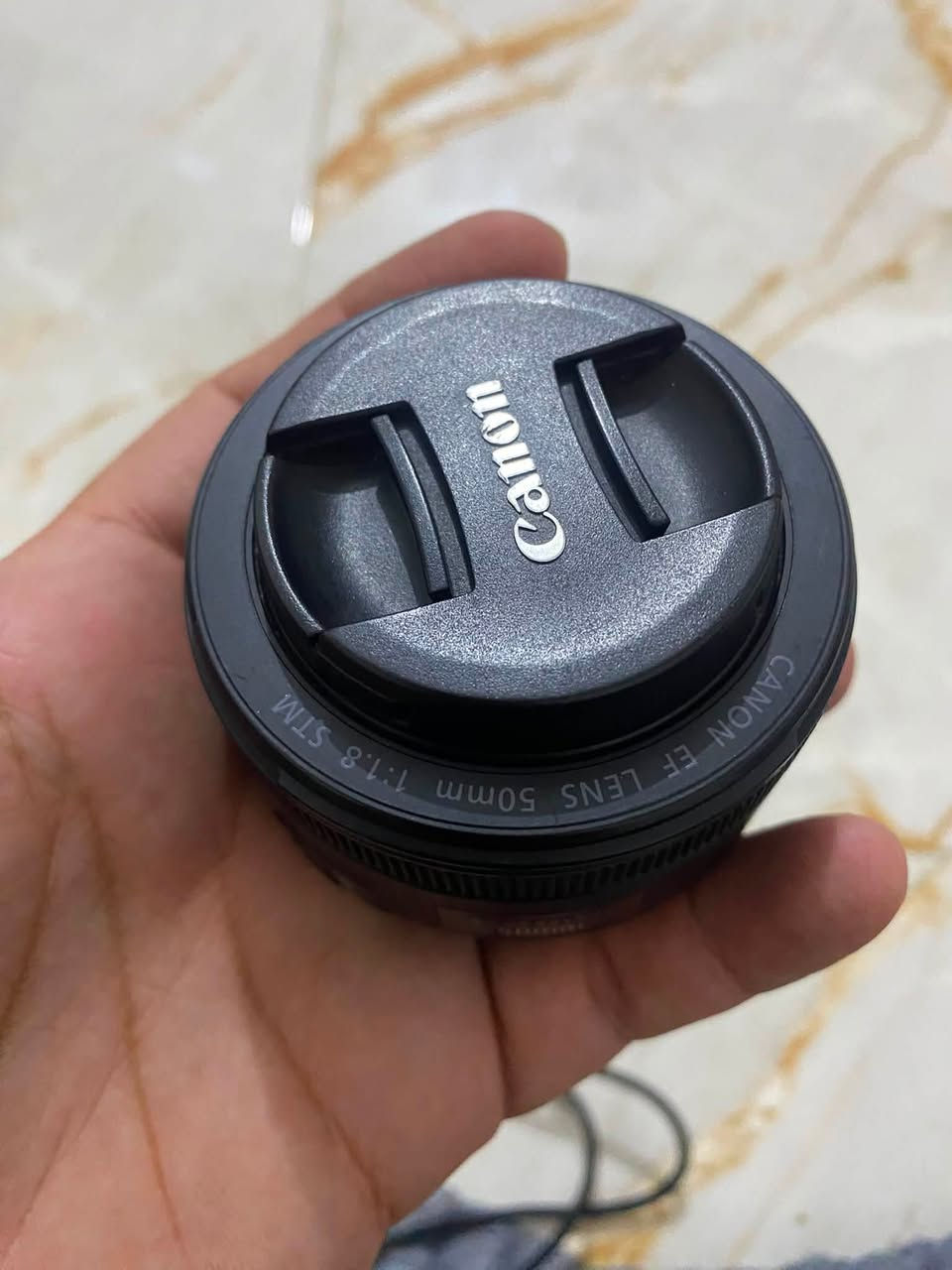 للبيع:

📸 كاميرا Canon 850D
🎥 مثبت Zhiyun Weebill 2 (رونين)
🔹 عدسة 18-55
🔹 عدسة 50mm بفتحة f/1.8
🔹 عدسة 55-250 Macro 1.1m / 3.6ft

المعدة بحالة ممتازة وتعمل بكفاءة عالية، مناسبة للتصوير الفوتوغرافي وصناعة المحتوى وتصوير الفيديو.

للاستفسار ومعرفة السعر يرجى التواصل على الخاص.


**إذا كنت صاحب هذا الإعلان وتريد حذفه لأي سبب، رجاءا أرسل رسالة إلى الدعم الفني**