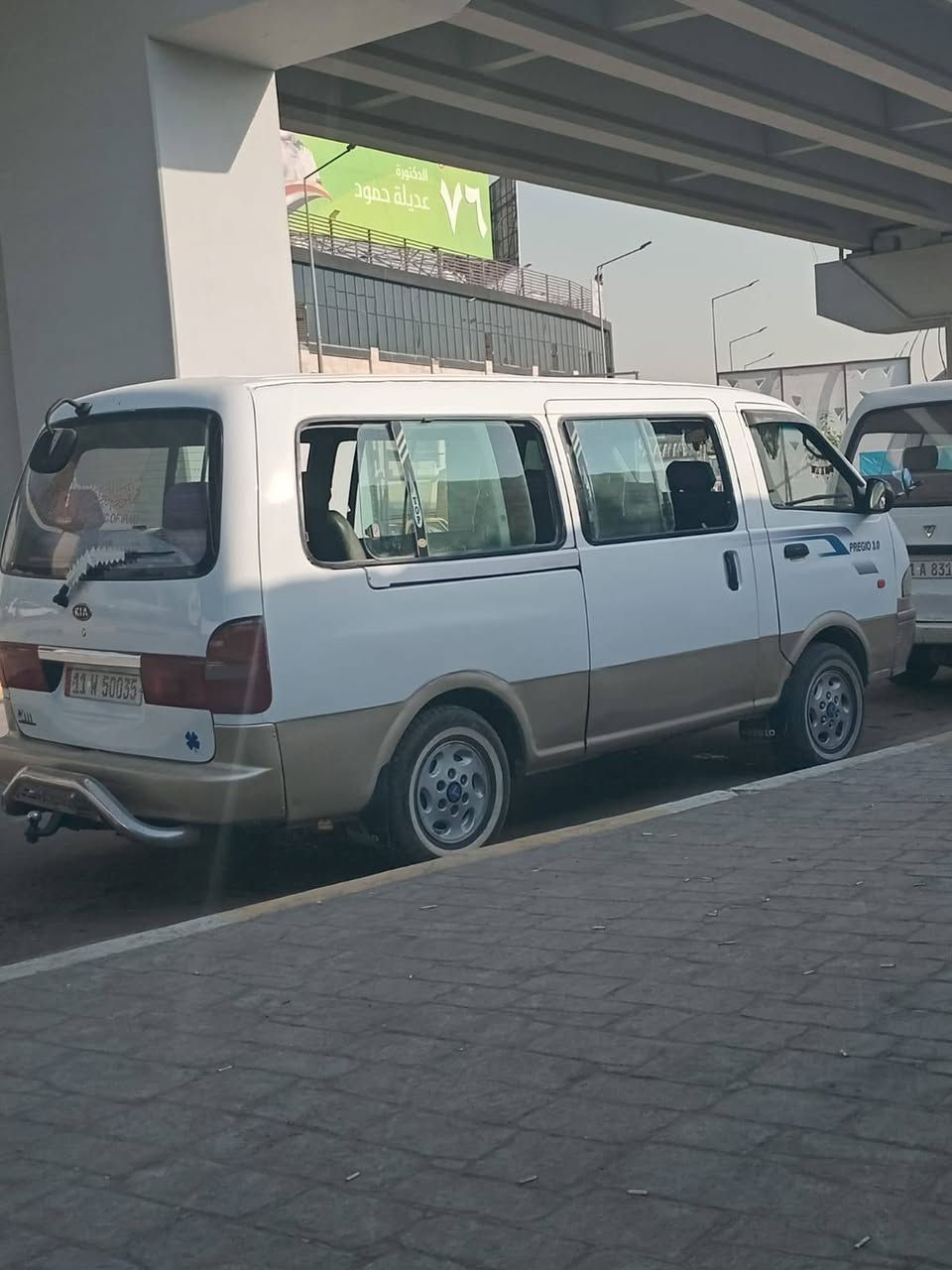 سلام عليكم 
🚐 للبيع كيا بريجيو 1997 🚐

للبيع كيا بريجيو موديل 1997، محرك 3000 سي سي، سنوية 2030.

✅ شواصي خير من الله
✅ تخم تايرات جيد
✅ جميع الكهرائيات شغالة
✅ سيارة جاهزة للعمل والاستخدام اليومي
✅ محرك بحالة جيدة
📍 الموقع: بغداد 📞 للاستفسار: (***********)
***********
