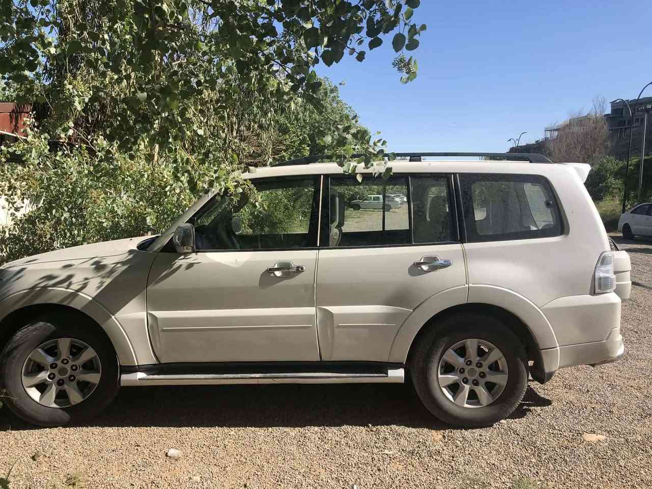 لبيع موديل 2010 حبتور فول سلايت حجم محرك 3500 باسمي ورق بنزين بدون صبغ مكاني كركوك سعر 143بيها مجال ***********
