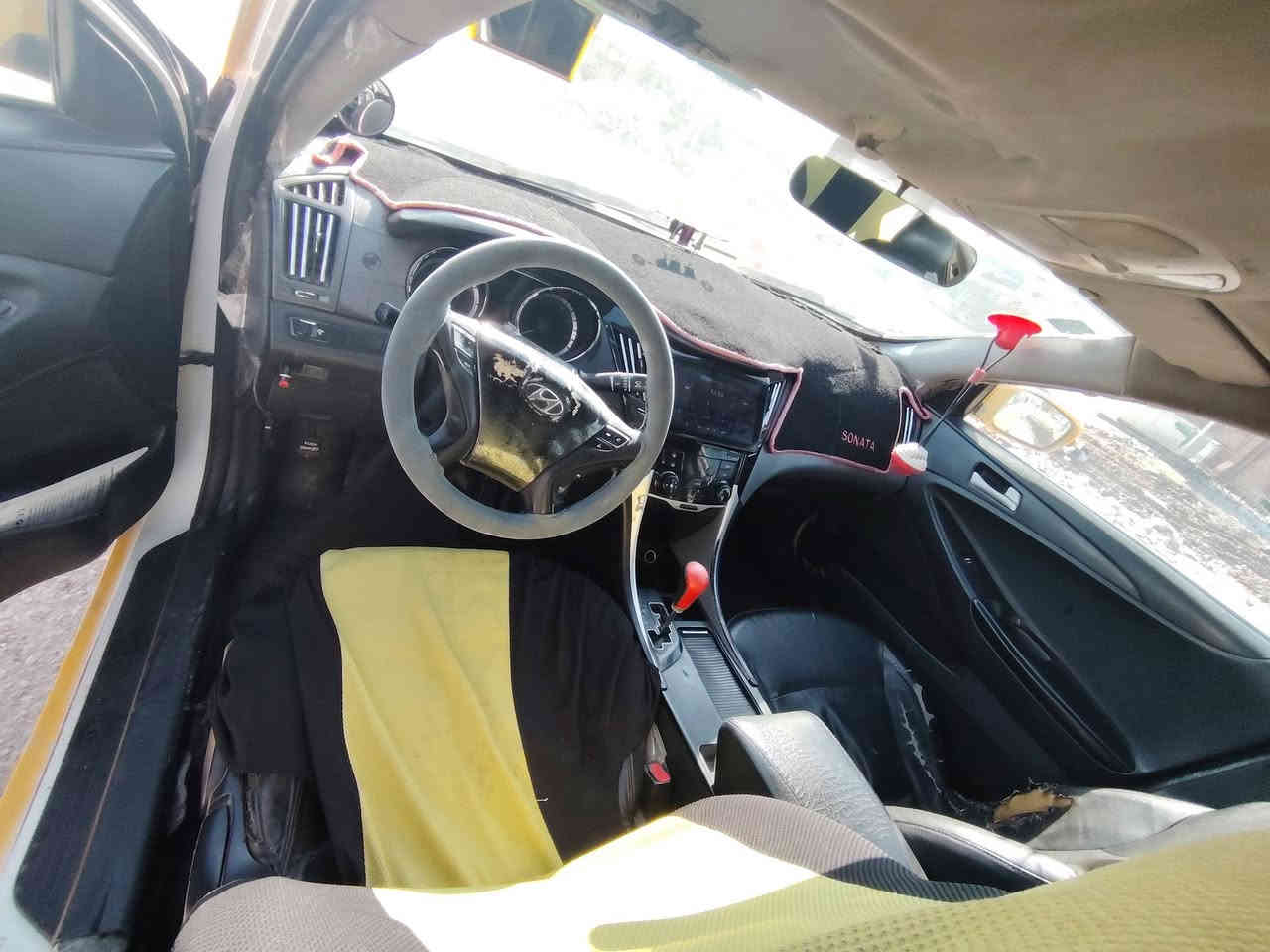 السلام عليكم. شلونكم خوان
سوناته مديل 11 وارد خليجي للبيع   
اجره رقم انكليزي   السياره بسمي 

مواصفات
١ تحكم ستيرن 
٢ شاشه كبيره 
٣ تبريد خلفي 
٤ كشنات جلد 
٥ محرك مكفولات 
٦ تبريد. حلوو + تدفئ
 7 تخم تايرات جديد
8باتري جديد 

العنوان محافظه المثنى قضاه الرميثى

السعر 85وبيه مجال 
متواجد على الواتساب 
الرقم الهاتف ***********
