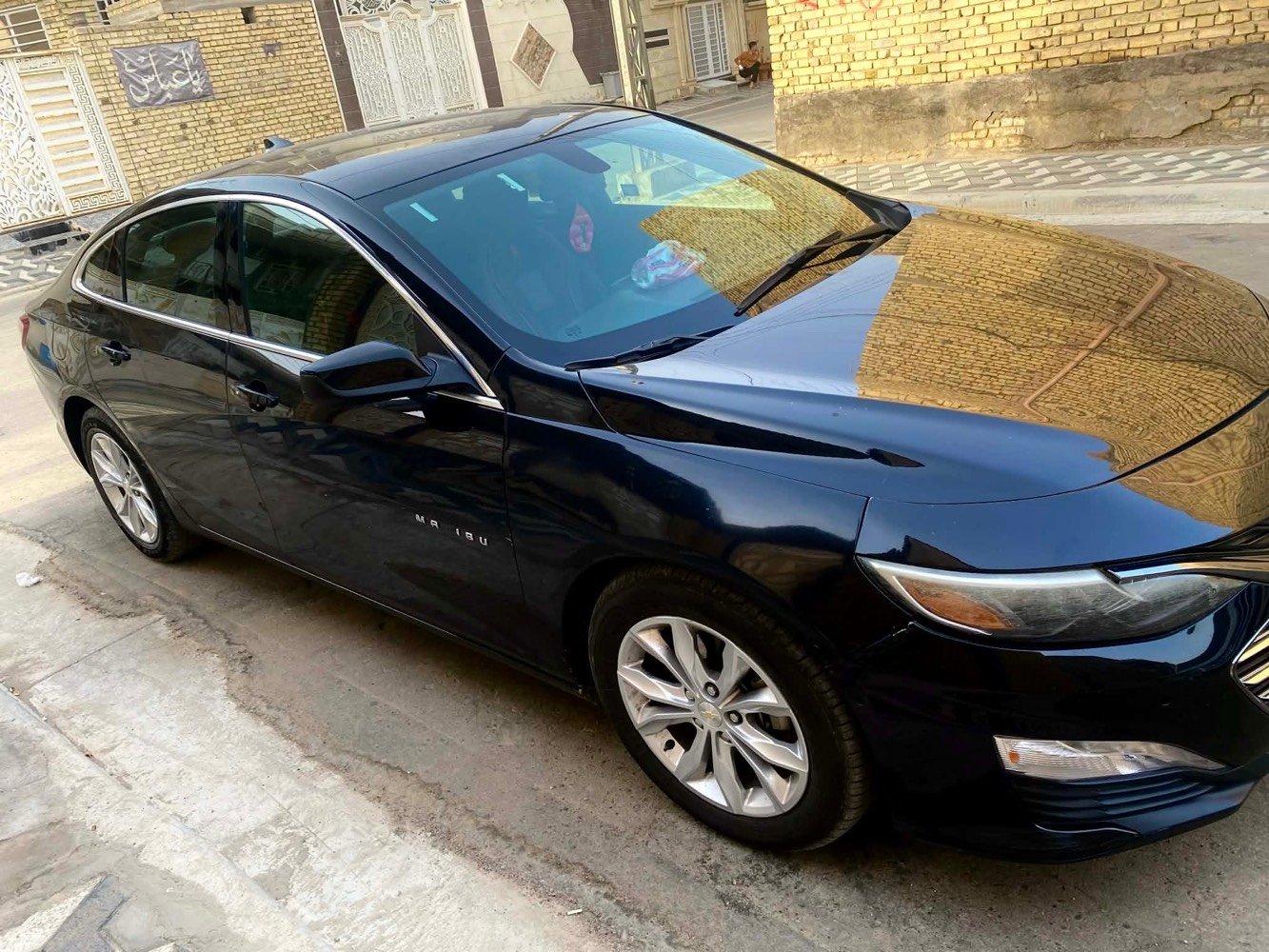 ماليبو  امريكي 21 جديده فئه Lt مواصفات معروفه ثلاثه بصمات وتحكم الكتروني بالمقعد وشاشه لمس حداديه وتايرات جديده  السونار بالمنشور