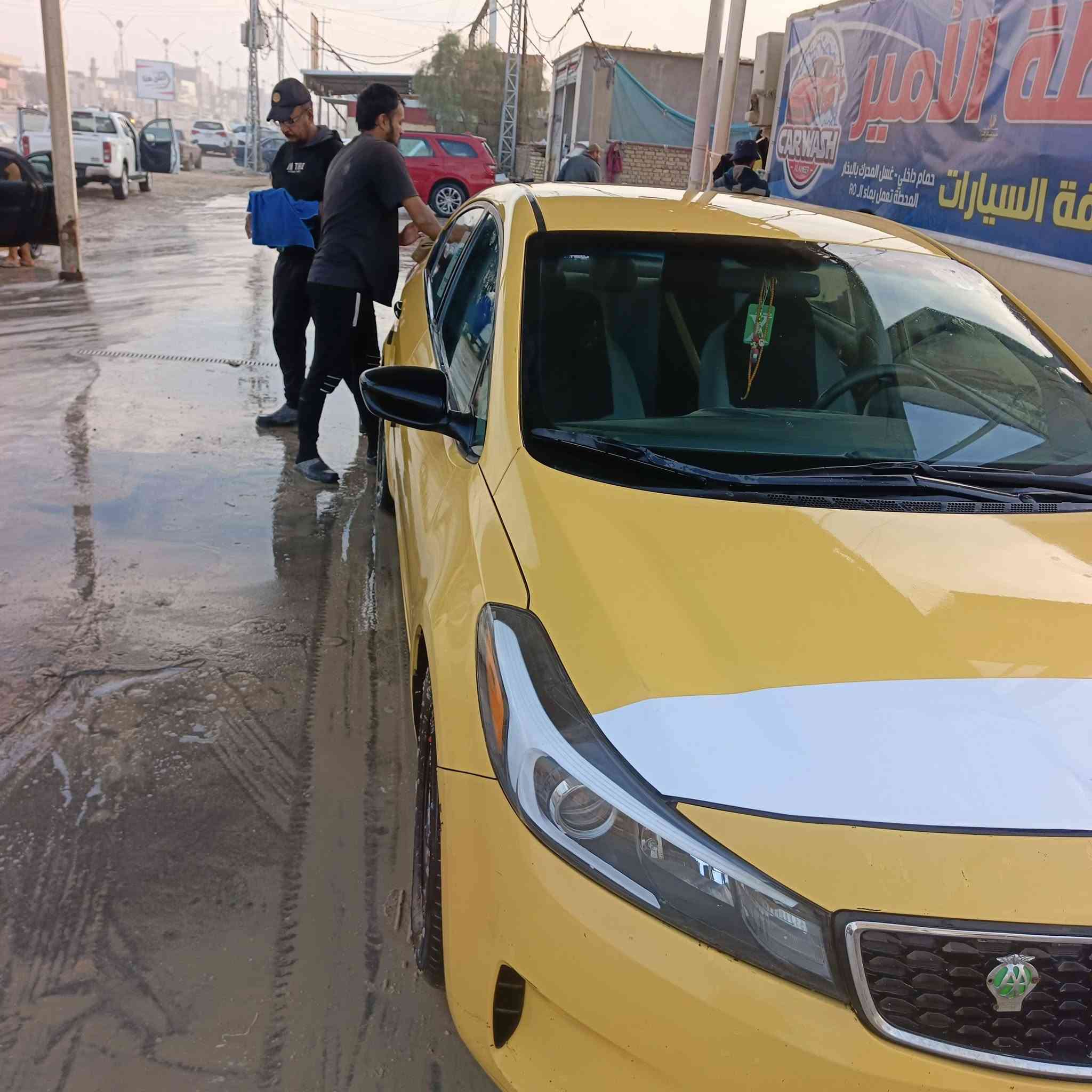 السلام عليكم كيا فورتي تكسي موديل ٢٠١٧ جاهزه من كلشي رقم بغداد موبايل *********** منظومة غاز شغاله مكاني ديوانيه
