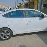 اكسنت خليجي 2019   مواصفات : شاشه , فتحه   بيها حالوب بالبنيد وكم نقطه...