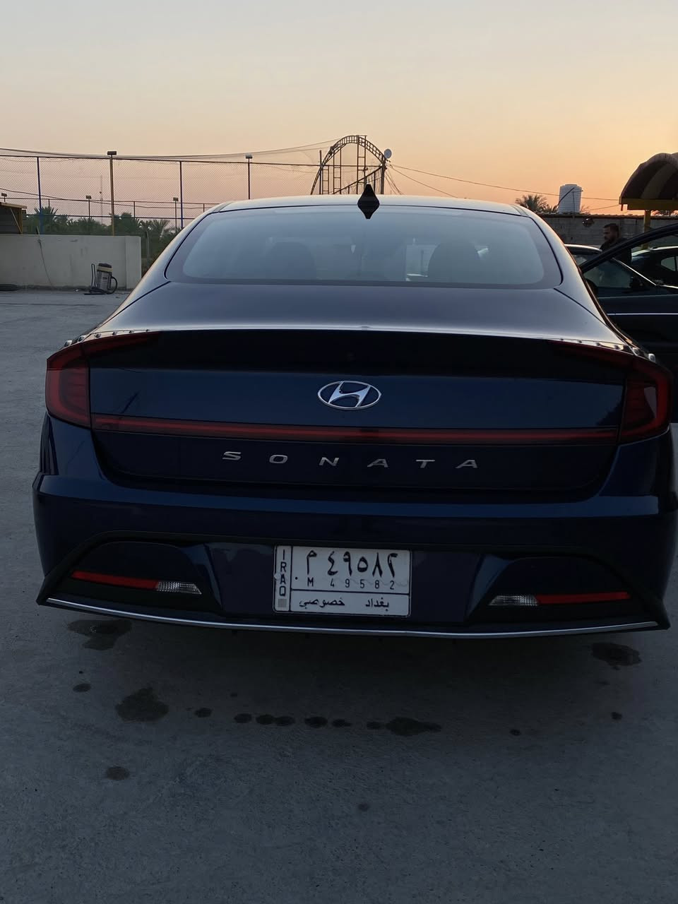 السلام عليكم
سوناتا موديل 2021
نص مواصفات
رقم بغداد بسمي تحويل ثاني يوم
محرك 2500 المرغوب
حادثها خفيف موضح بلصور حاملغ وباب بدون دواخل 
السعر 163 وبيها مجال للشراي 
مكاني بغداد ناحية الرشيد 
***********
