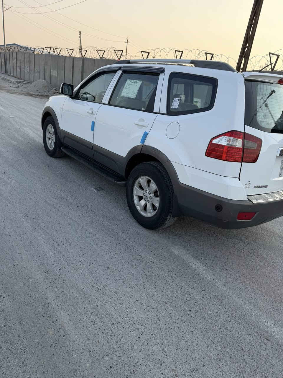 السلام عليكم عندي كيا موهافي لبيع موديل 2012 رقم بغداد مشروع وطني تحويل مباشر سنوية 28 سيارة بيها جفية ع جهة يسرة ومصلحة سيارة جاهزة كير مكينة تبريد منظومة غاز يعني غاز وبانزين السعر 100 وبيها مجال قليل موبايل *********** بغداد الآمين
