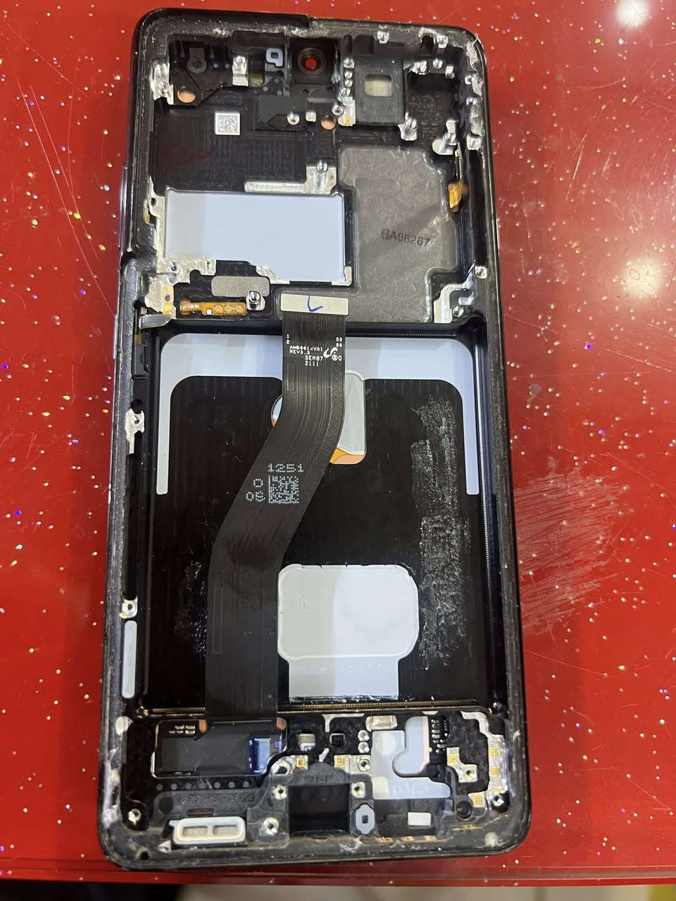 شاشه s21 الترا تفصيخ اصليه فقط بي هذا الضرر لمس شغال فول ما بيه اي خربطه السعر خاص
مكاني بغداد الدوره


**إذا كنت صاحب هذا الإعلان وتريد حذفه لأي سبب، رجاءا أرسل رسالة إلى الدعم الفني**