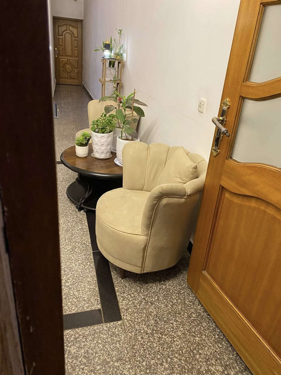 طخم تركي عشر مقاعد قماش وتر بروف مع طبله خشب زان مع ملحقاتها مع مقعدين استراحة وستان للزرع 
المراسله  ماسنجر ع خاص

الرايد يدخلي


**إذا كنت صاحب هذا الإعلان وتريد حذفه لأي سبب، رجاءا أرسل رسالة إلى الدعم الفني**