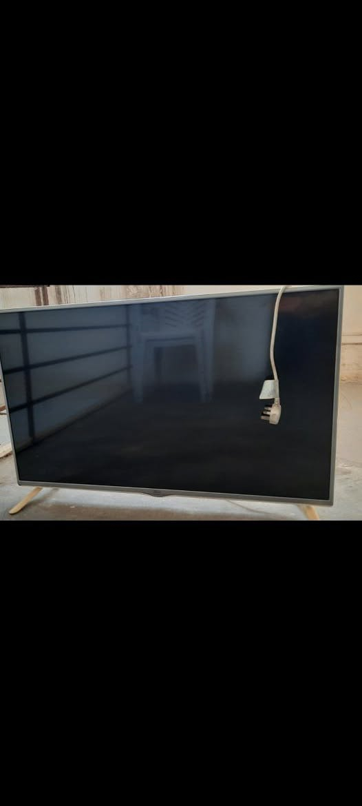 تلفزيون LG شغال للبيع


**إذا كنت صاحب هذا الإعلان وتريد حذفه لأي سبب، رجاءا أرسل رسالة إلى الدعم الفني**