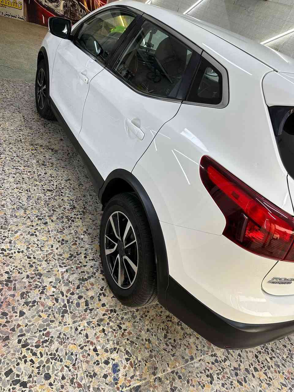 نيسان روج سبورت كلين فقط بارد بحسم البنيد 
موديل ٢٠١٩ وارد امريكا 
ماشيه ٧٥ الف مايل
السعر ١٤٠ وبيه مجال للشراي مكان السياره بابل المسيب 
للتواصل 
ابو عبدالله ***********
