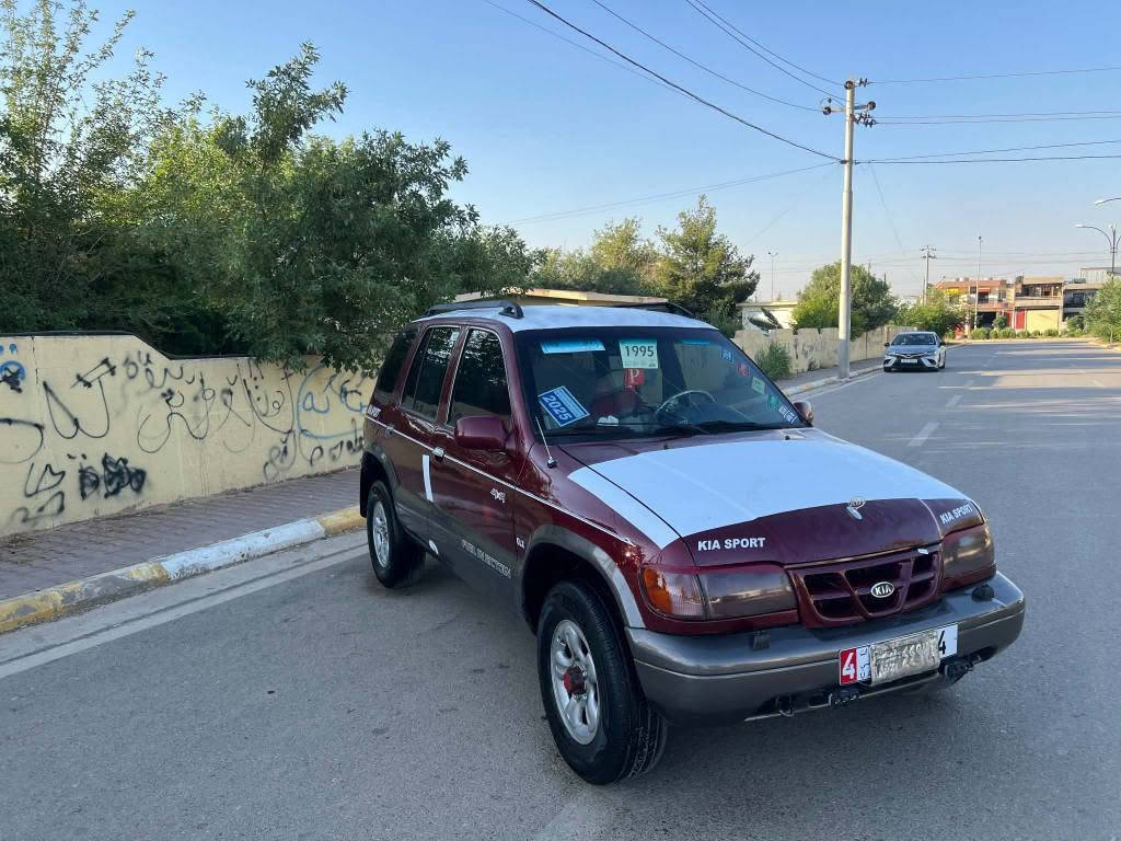 سڵاو کیاسپۆرتاج 1995تۆماتیک مەکینەشانزە  بەخاخ سەنەویوئەوەلیات بەشەرت گێڕومەکینەو کارەبای تەقەوڕەقەینیە دەعمولێدراوینیە چوارتایەوویلی لۆکی لەسەرە ناوداشبڵوبەرەدەرگای خاوێن ئەشیای تەبریدی کامل پێوەیە ئەکسلی پێشی ئیش ناکات سەیارەیەکی ڕێکوپێکو جایزە سعری 24گەڵاومەحامەلە شوێن شارەزوور هەڵەبجەی تازە *********** السليمانية, العراق
