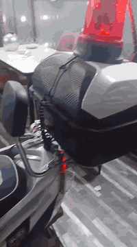 السلام عليكم دراجة هونداي لبيع موديل ٢٢جديدة لوك 
عداد الاكتروني مواصفات حلوة ياباني كمرك مدفوع 
مكان بغداد الجديدة السعر الخاصه م***********
واتساب الشراء بس يتصل رجاء
