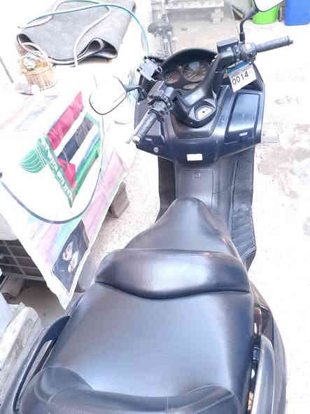 سلام عليكم دراجه سلفر ونج مكينه 400مكفوله من تبديل قطع من صبغ من ضربه دراجه اوفر شغال  كهربائيات مكينه كفاله عامه سعر 23بيه مجال قليل جدا 
***********شراي تصال
