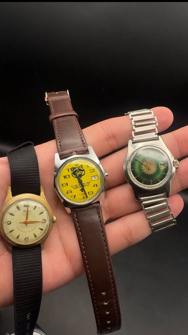 السلام عليكم شلعة ساعات يشتغلن ويوكفن اني ابيعهن فحم الي على باب الله او مصلح يفيدنة سعرهن طيب كلهن نصب تكويك واوتو بيهن سويسري وجوفيال وتايمكس
الي مهتم يدخلي خاص اوواتساب
***********
